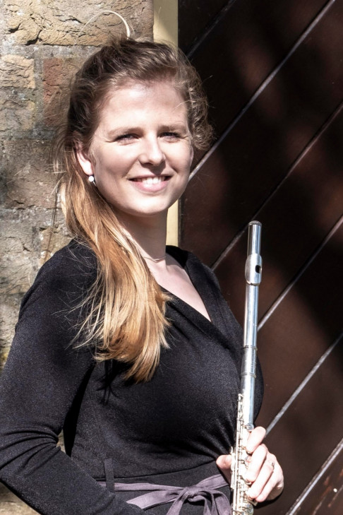 Julia van der Haagen